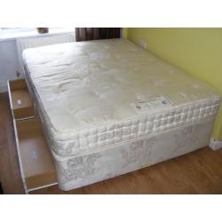 Sleepeezee king size divan bed with 4 drawers - can deliver