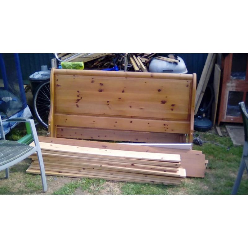 Solid pine kingsize bed frame