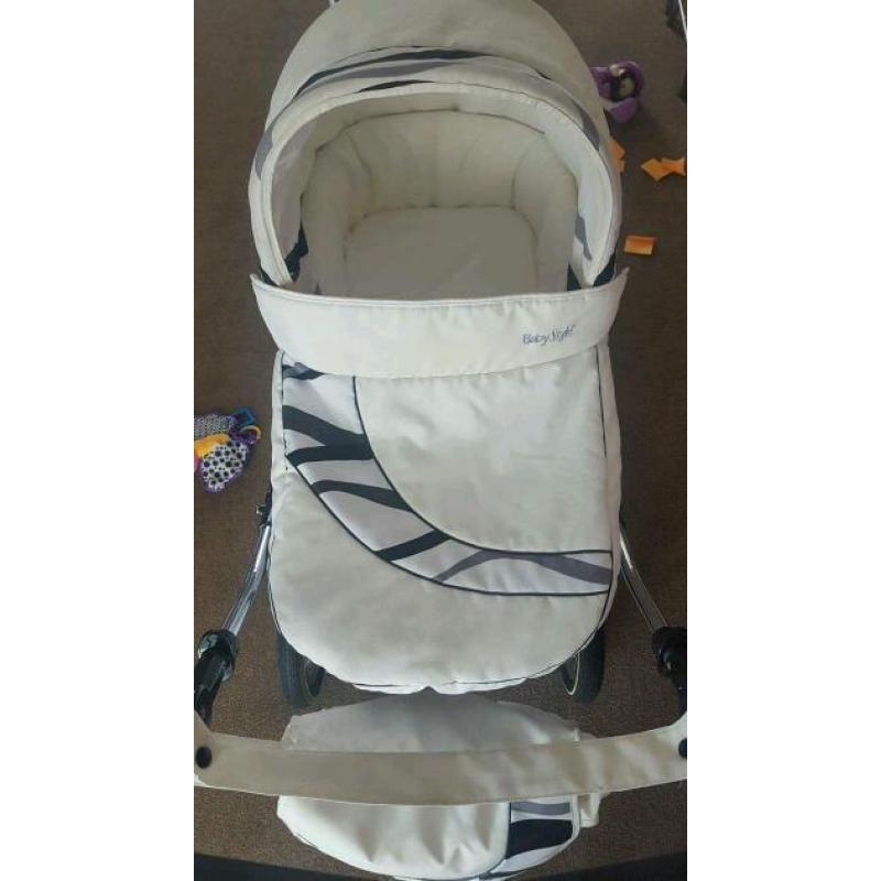 Babystyle lux 3 in 1 pram