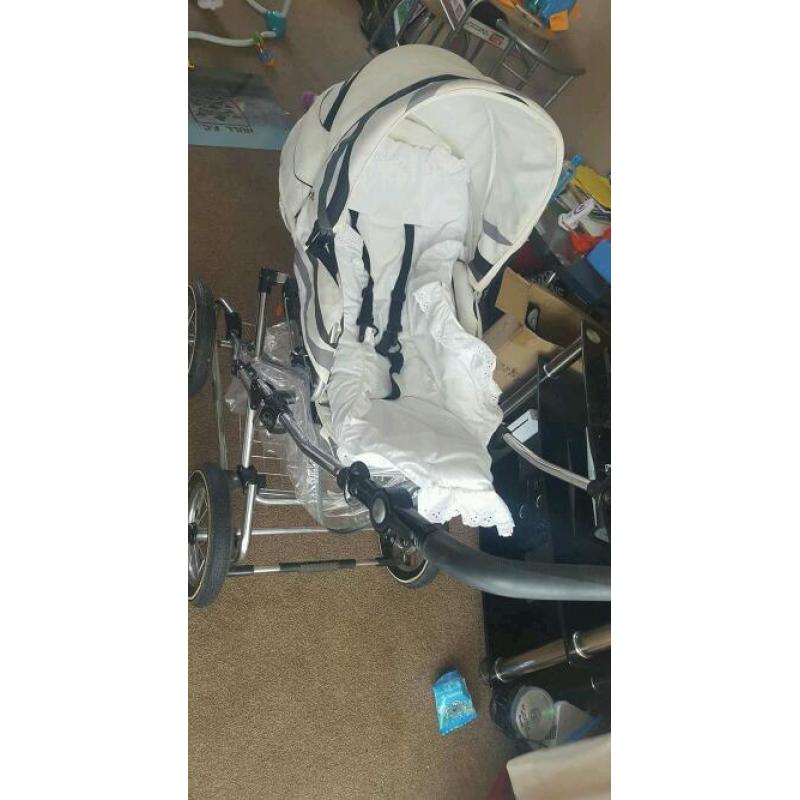 Babystyle lux 3 in 1 pram