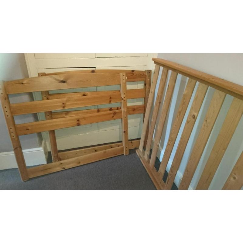 Single Pine Bed