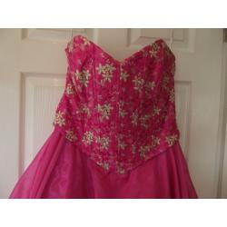 YVE london Pink prom dress size XXXL