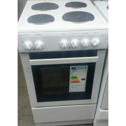 fridge freezer. cooker.washar dryar 2 in 1