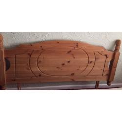 Wooden headboard for a double bed