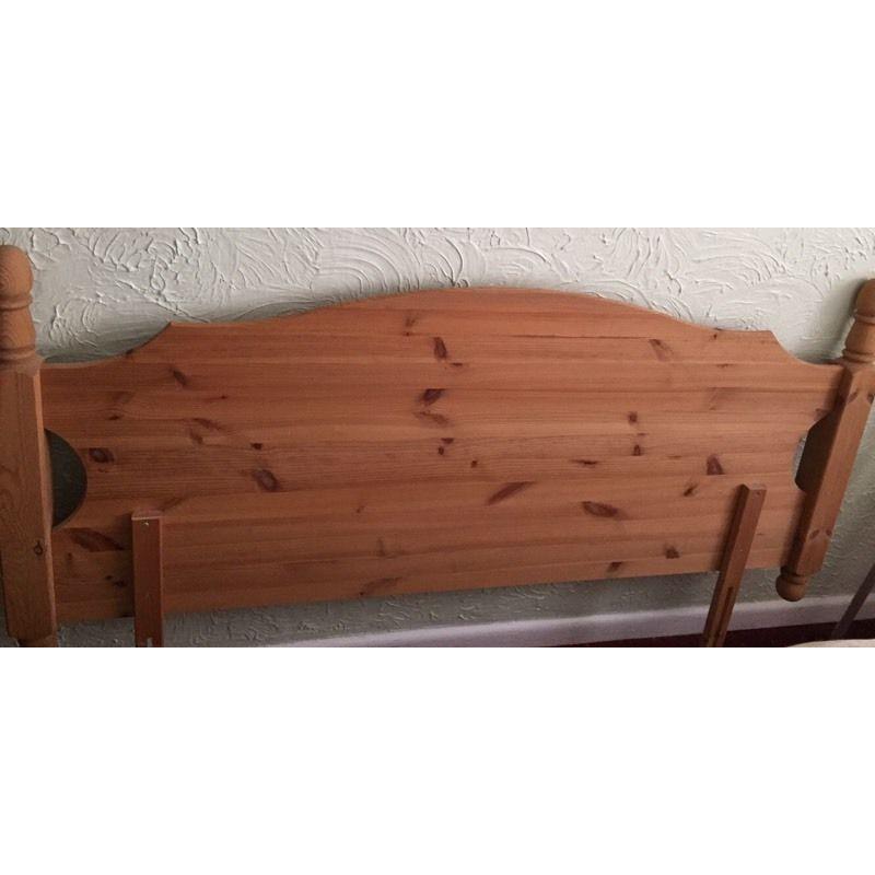 Wooden headboard for a double bed