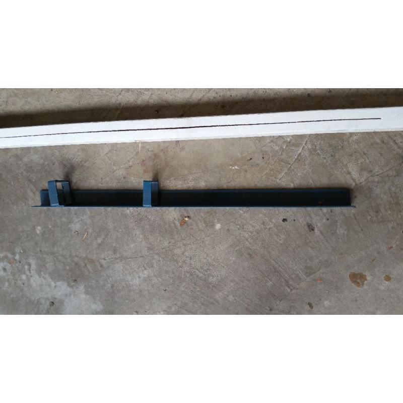 Sign board/estate agent board posts and heavy duty metal fixing stakes