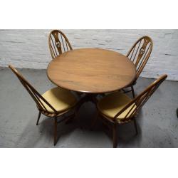 Ercol golden dawn table with 4 chairs (DELIVERY AVAILABLE)