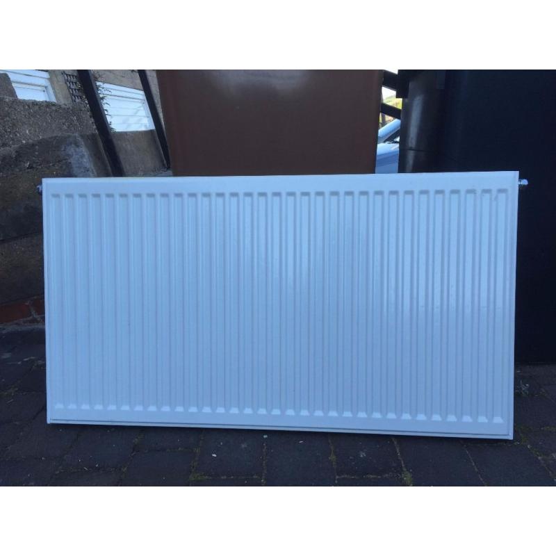 White Radiator - excellent condition