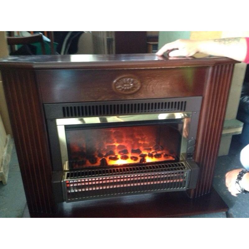 Electric fire with surround