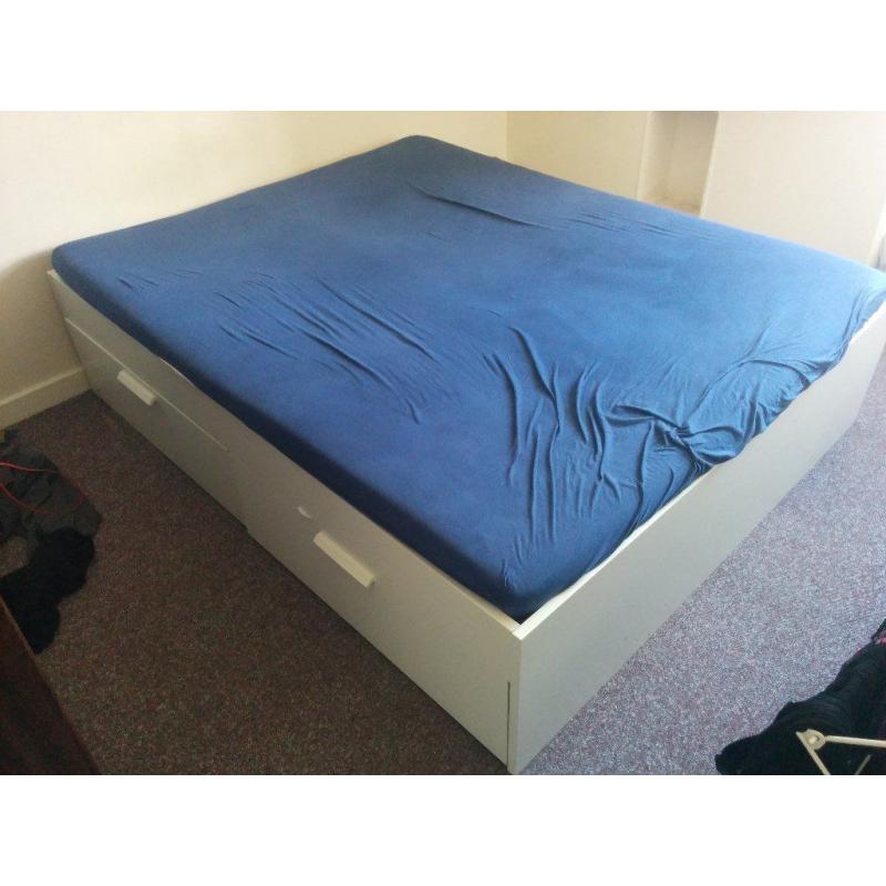 King Size double bed incl. 4 large drawers