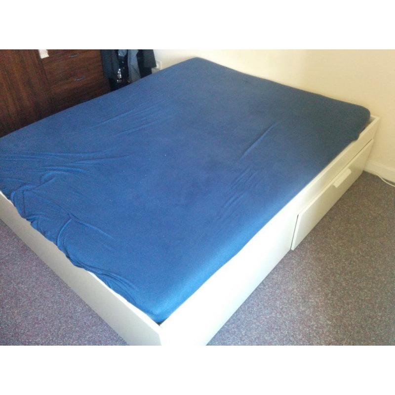 King Size double bed incl. 4 large drawers