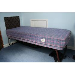 "Put me up" single bed.