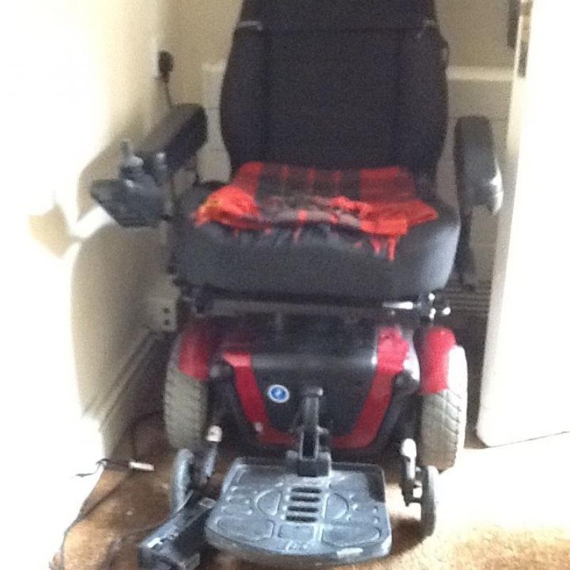 Electric power wheelchair