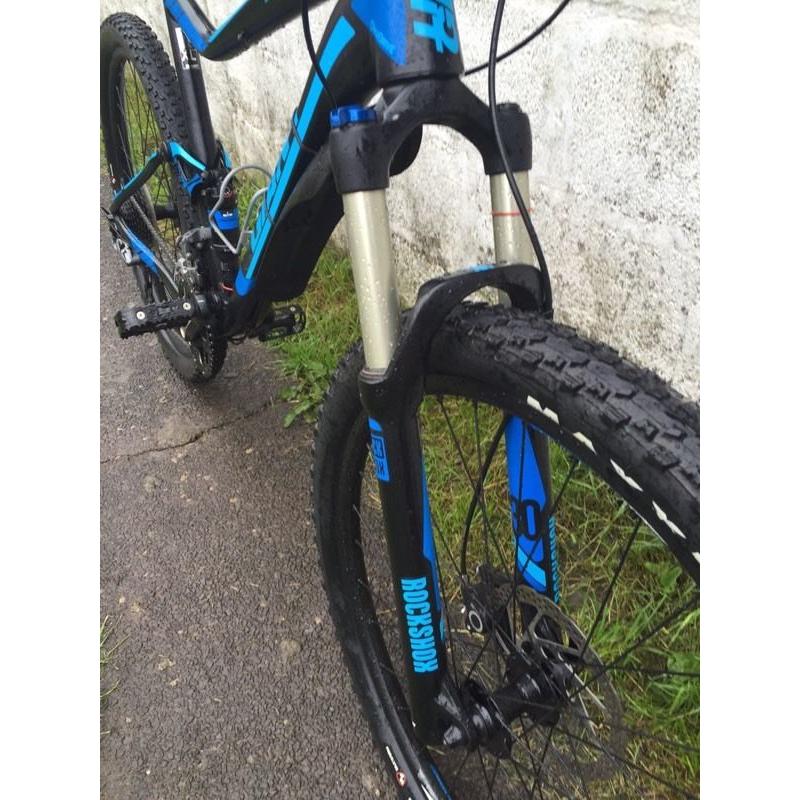 Giant Stance Immaculate condition mountain downhill trail bike
