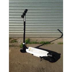 Zinc volt GT electric scooter black/white