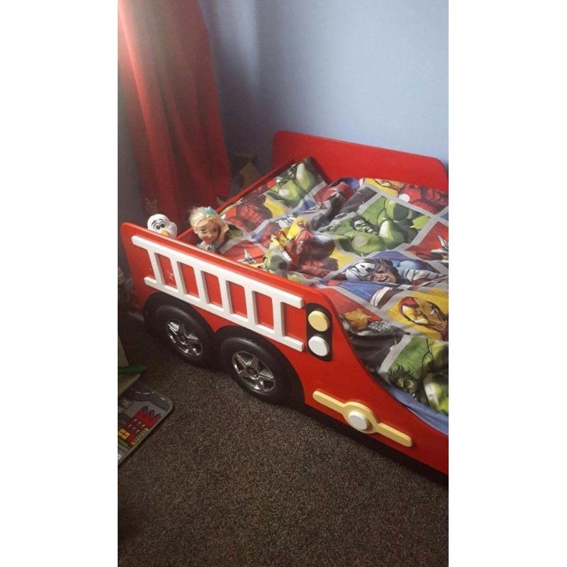 Beautiful fire engine bed