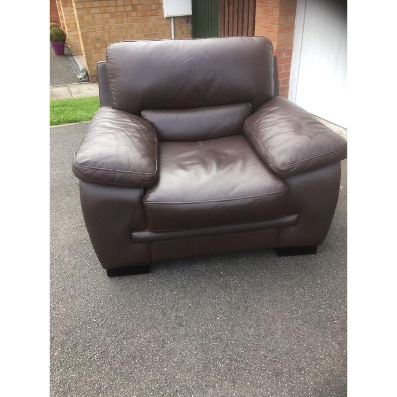 Single leather chair