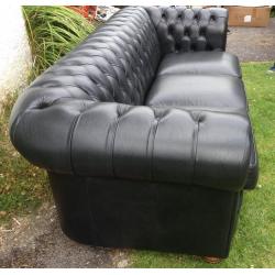 Gorgeous Black Leather Chesterfiled 3 Seater Sofa