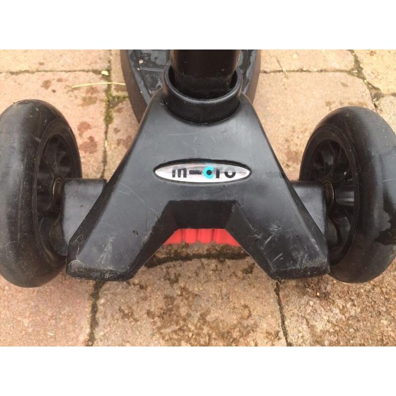 Preloved Maxi Micro Scooter