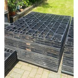 Plastic Pallets 120cm X 100cm - Many Uses