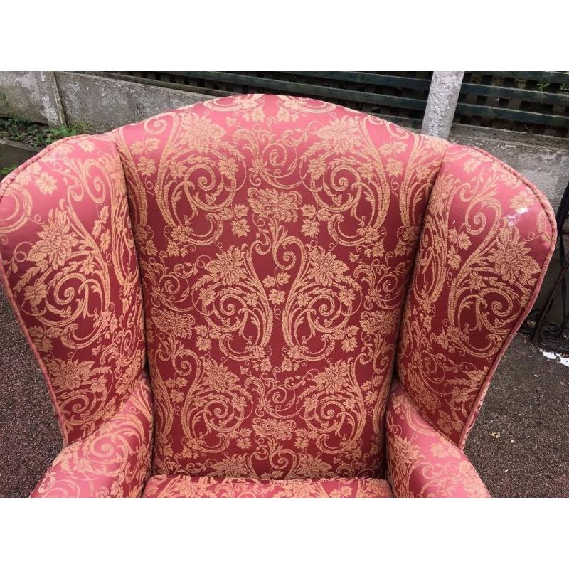 Wing Back Armchair - Queen Anne Armchair - Good Condition - Very Comfy - as it is or project ?