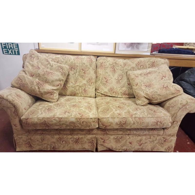 Gainsborough Bleinheim Lounge Suite 3 Seater sofa & 1 Chair.