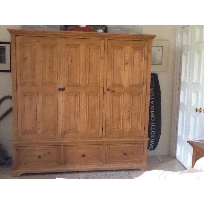 Solid wood hand made bedroom furniture large wardrobe,chest of drawers, and 2 bedside cabinets