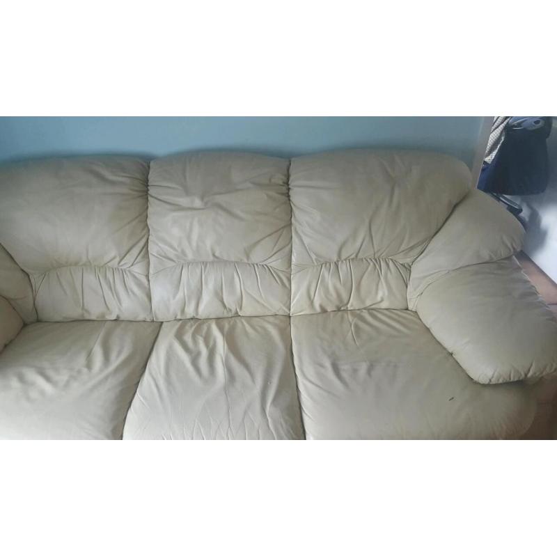 Cream leather 3seater 2chairs