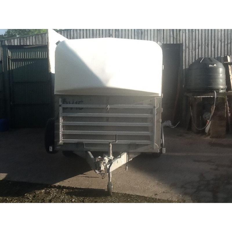 Ifor Williams sheep trailer