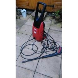 Pressure washer