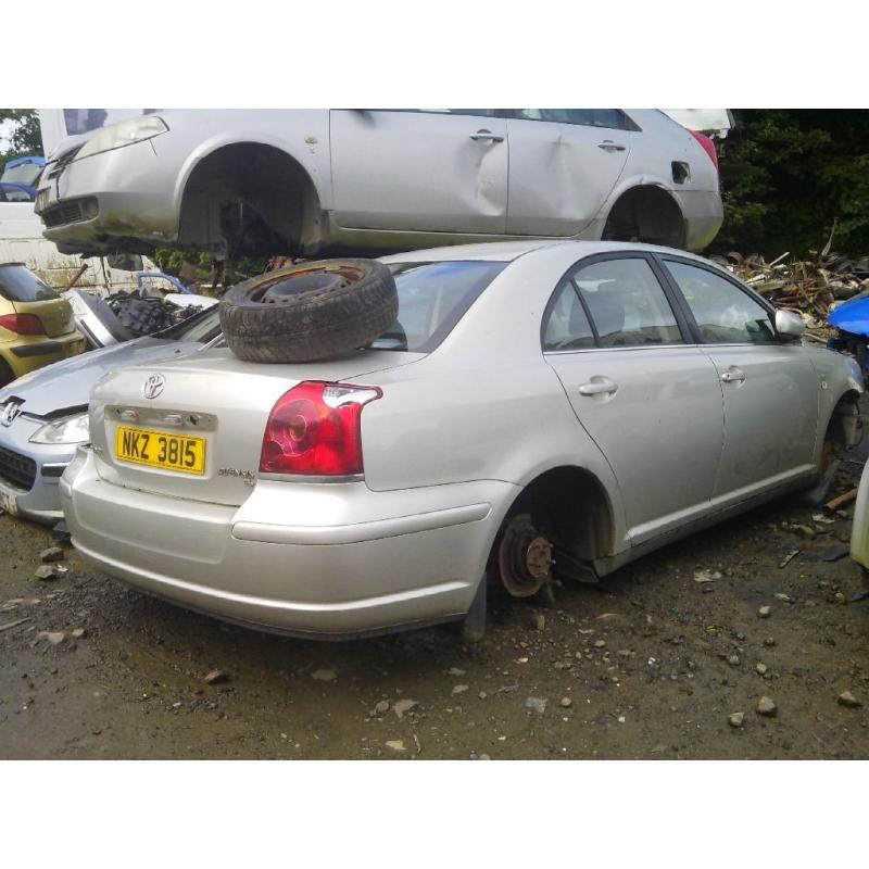 TOYOTA AVENSIS ENGINE / GEARBOX / PARTS