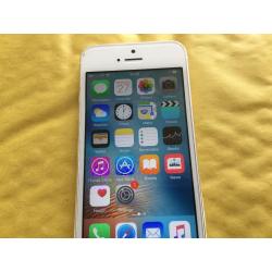 iPhone 5S 32GB GOLD ( EE, ORANGE, T. MOBILE AND VIRGIN)