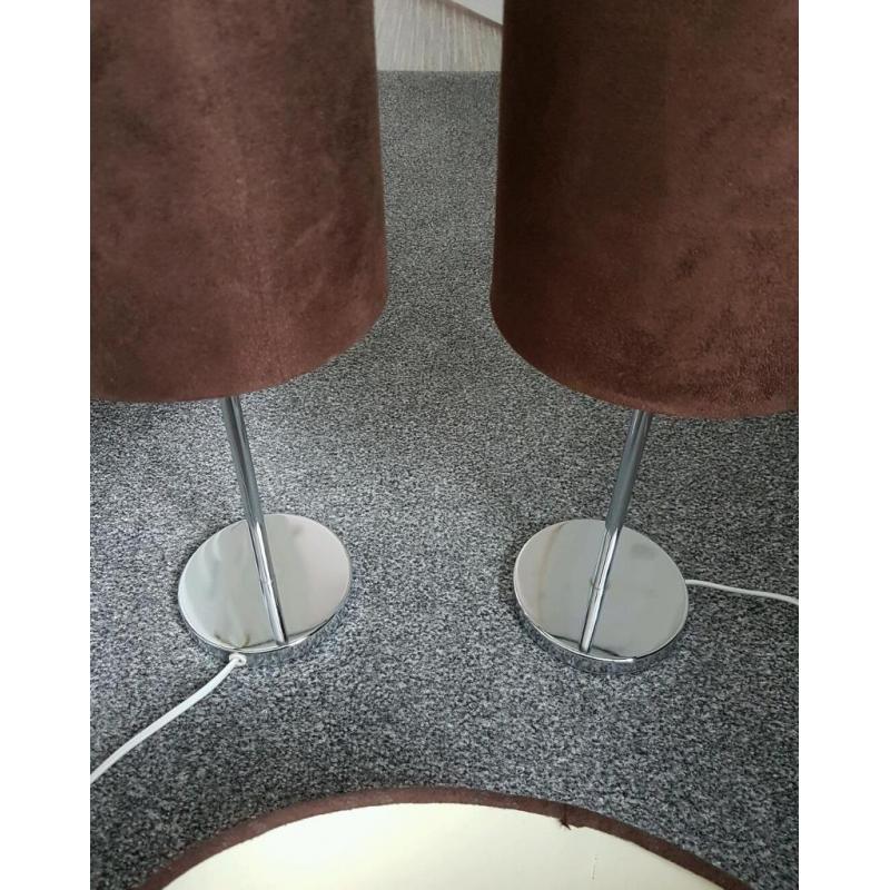 2 table lamps with shades and main light shade