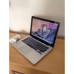 Macbook Pro 13 Inch Upgraded ONO - 1TB Hard Drive, 10GB Ram. In Good condition