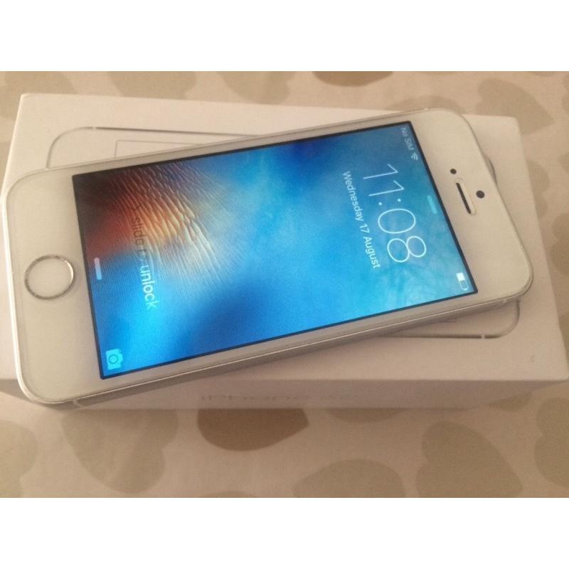 New iPhone SE 16gb silver