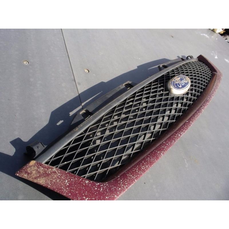 FORD ZETEC FRONT GRILL OFF 05 MODEL