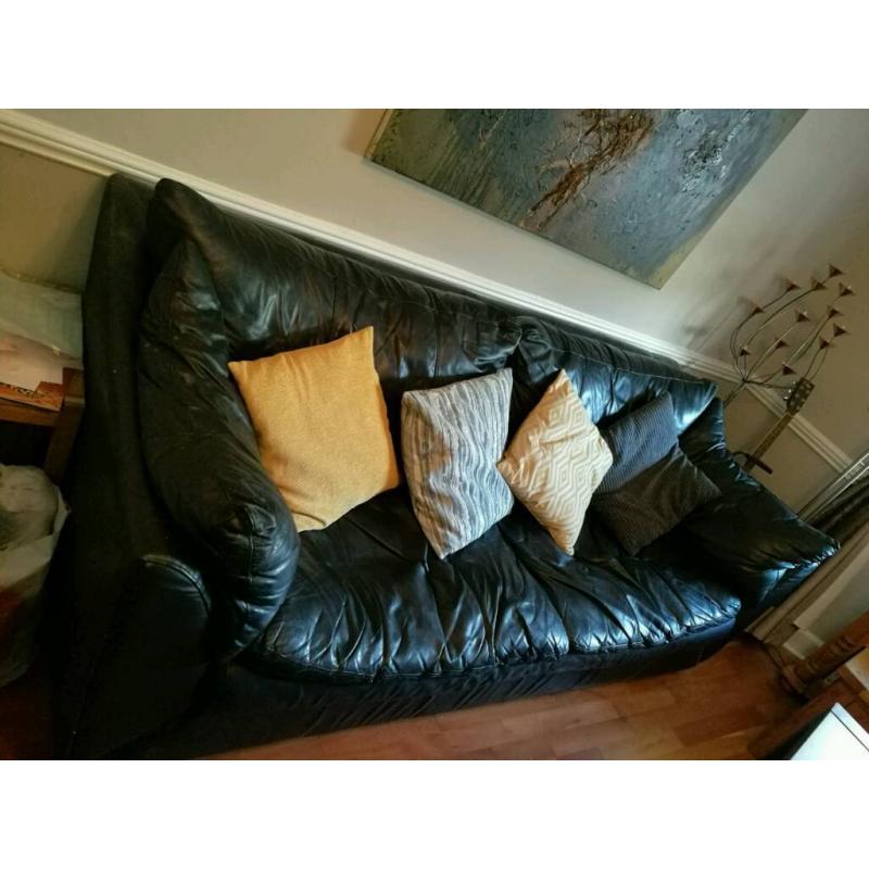 Black leather sofa (large)