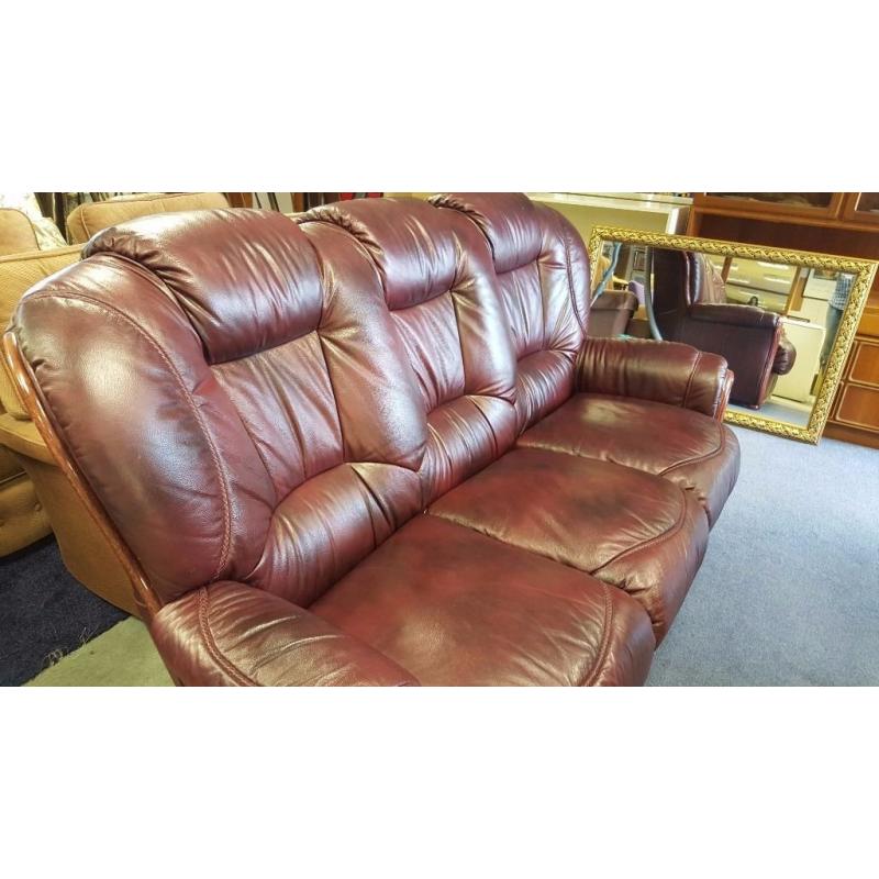 Brown Leather Wood-framed Three-seater Sofa in Excellent Condition