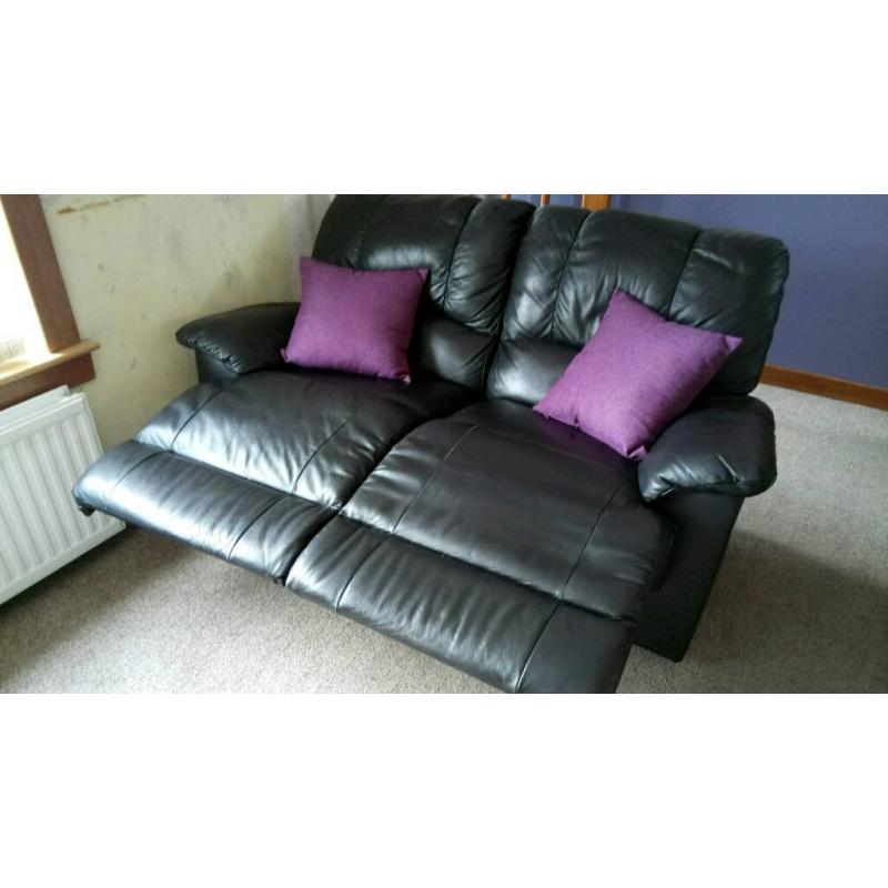 Leather recliner sofa