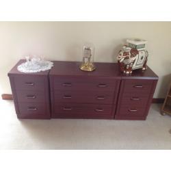 Bedroom furniture : 2 single wardrobes, double chest of drawers and 3 single chest of drawers